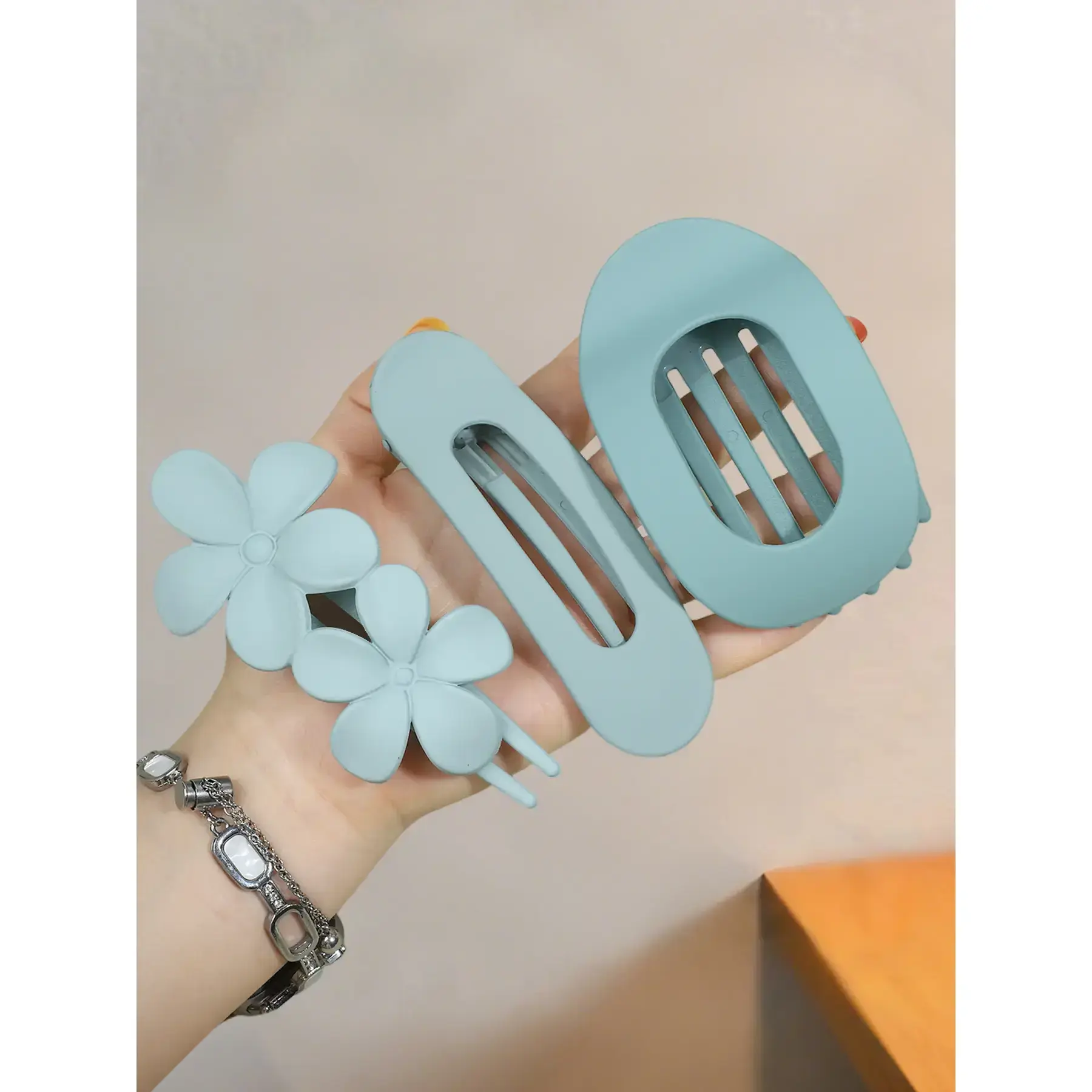 Ladies' matte anti slip large hair clip, suitable for thick and thin hair, daily use, strong decorative, comfortable all day, hair clip set Ladies' matte anti slip large hair clip, suitable for thick and thin hair, daily use, strong decorative, comfortable all day, hair clip set