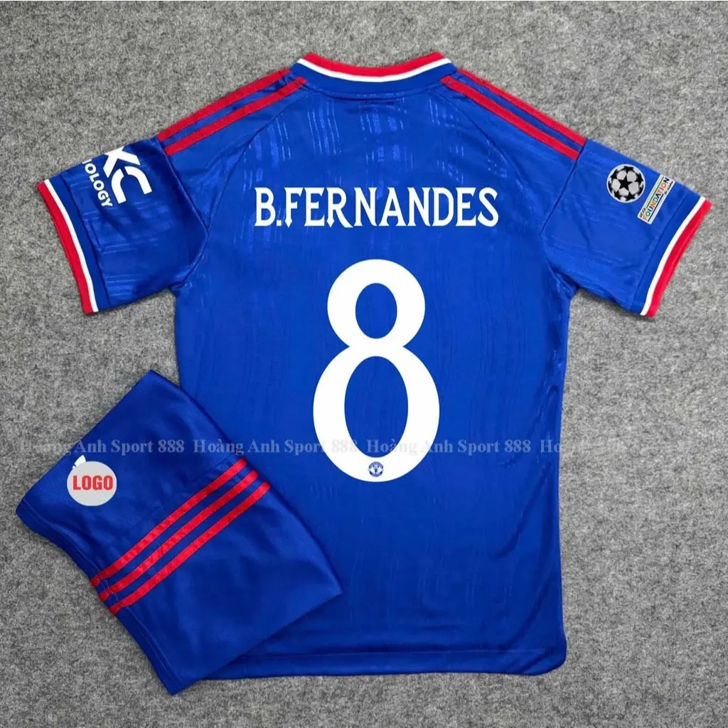 Premium Soccer Jersey Set – Lightweight Football Shirt & Shorts, Breathable Sportswear.
