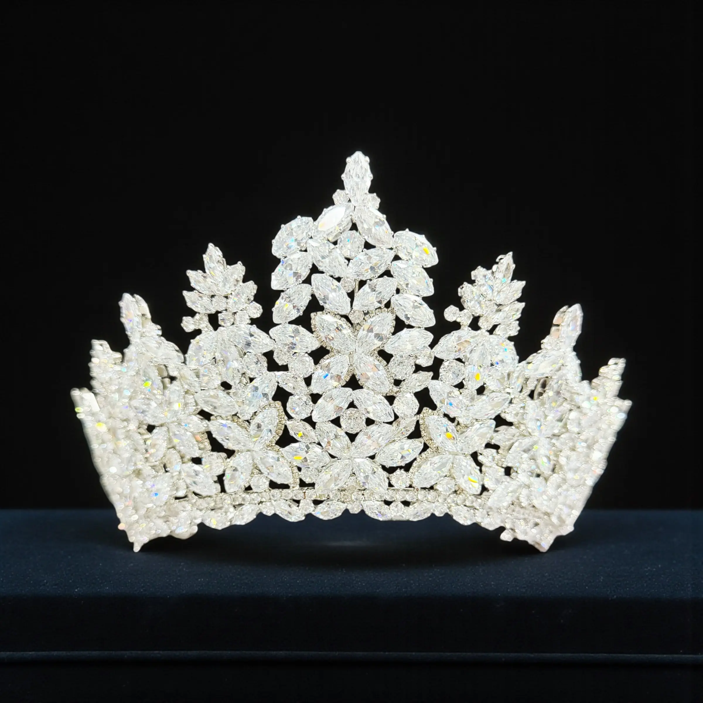 Bridal Headpiece, Gold crown, Princess Tiara, Cubic Zirconia Crown, Pageant Crown, Homecoming Queen Prom crown, Quinceanera crown
