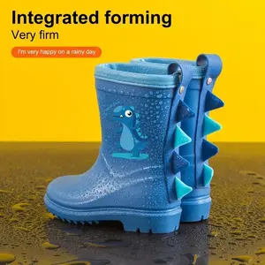 APairOfCuteOriginalDinosaurRainBoots,SuitableForBoysAndGirlsAged1To8YearsOld,OutdoorBeachAnti-slipRainBoots,AnAll-in-onePVCDinosaurWaterShoesThatCanBeWornAllYearRoundByKindergartenChildren