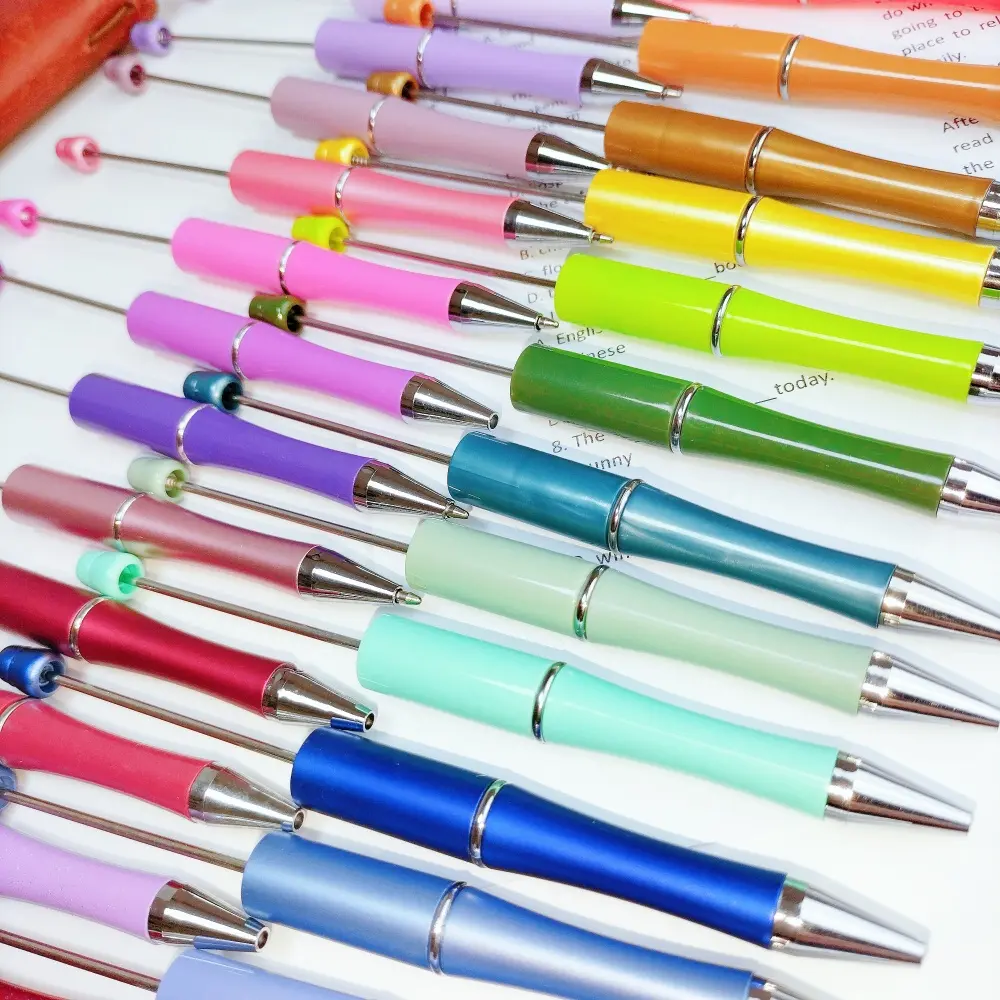Colored random color replaceable ink refill pen. Handmade pen. Beautiful gift pen. Writing pen.Replaceable pen refills pen made by hand exquisite gift pen writing pen