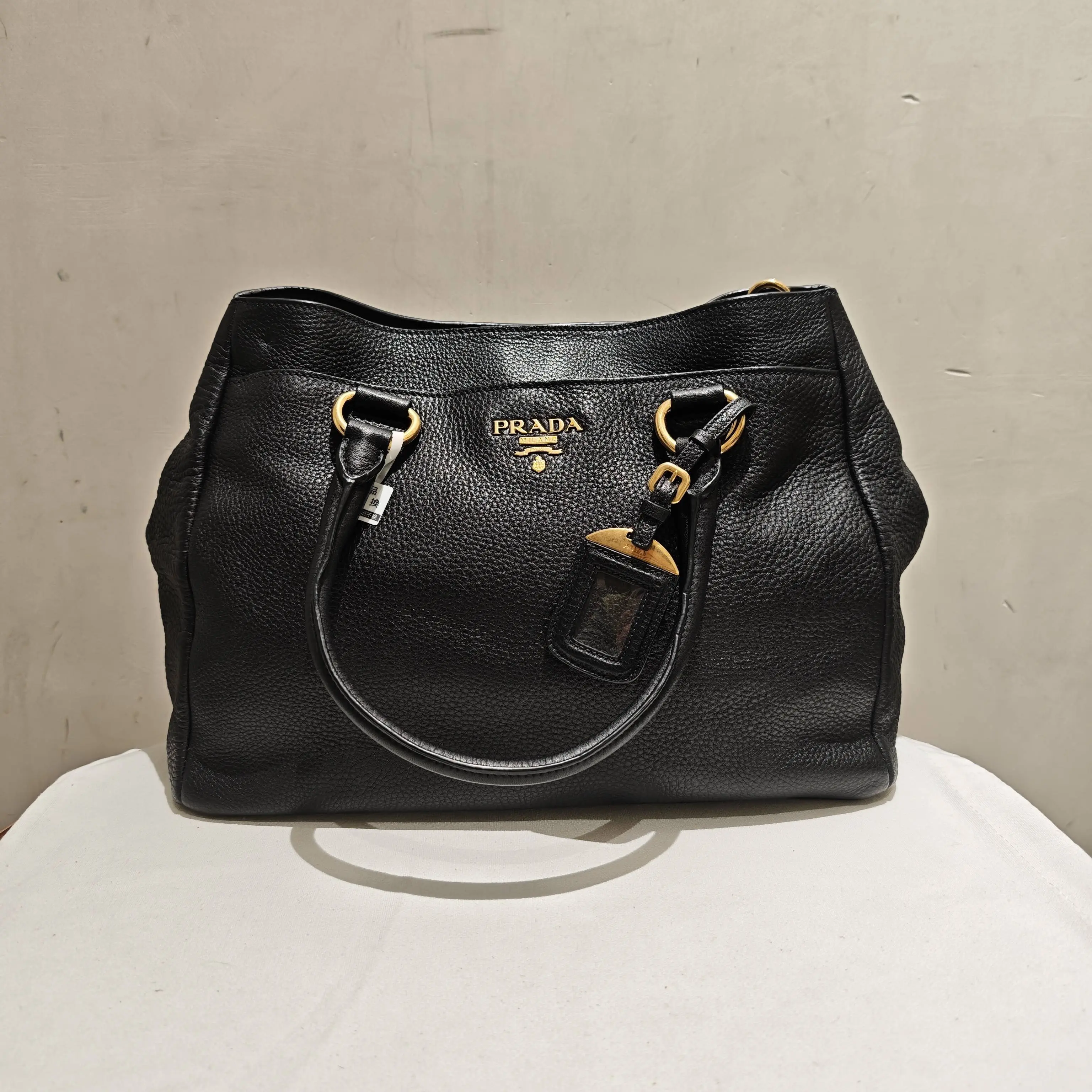 Pre-owned PRADA leather Shoulder Bags Handbag