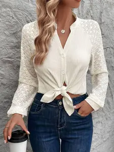 Women's Plain Button Front Shirt Blouse, Casual Style Shirt, Casual Fitted Long Sleeve Top for Spring, Women's Clothing for Daily Wear