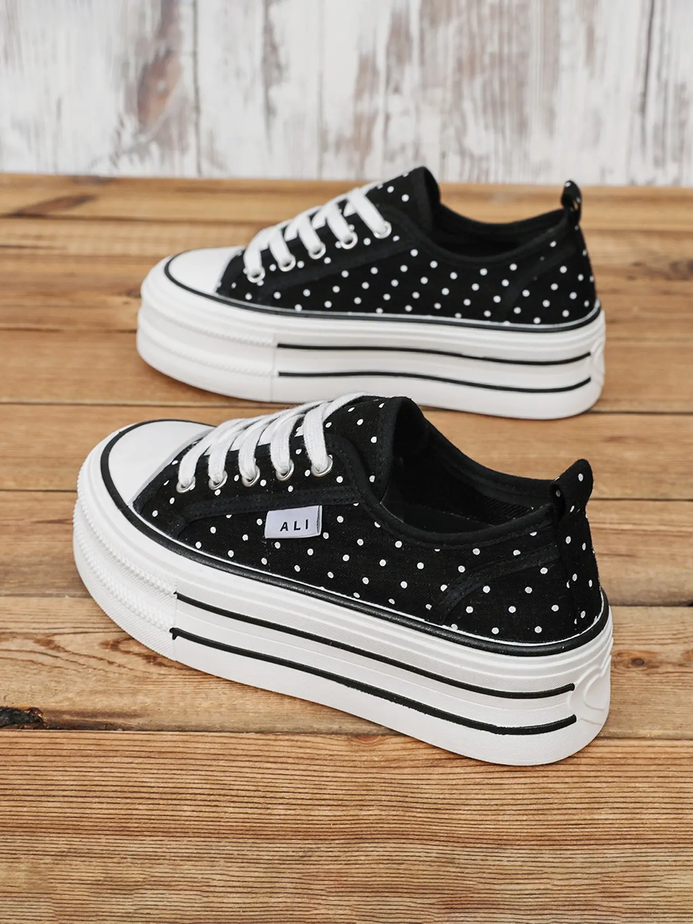 Women's Casual Athletic Trainers Sports Shoes, Sneaker, Comfortable Elegant Shoes, Height-Increasing Thick Sole, Thick Soled, Breathable, Spring Fall Low Heel Shoes