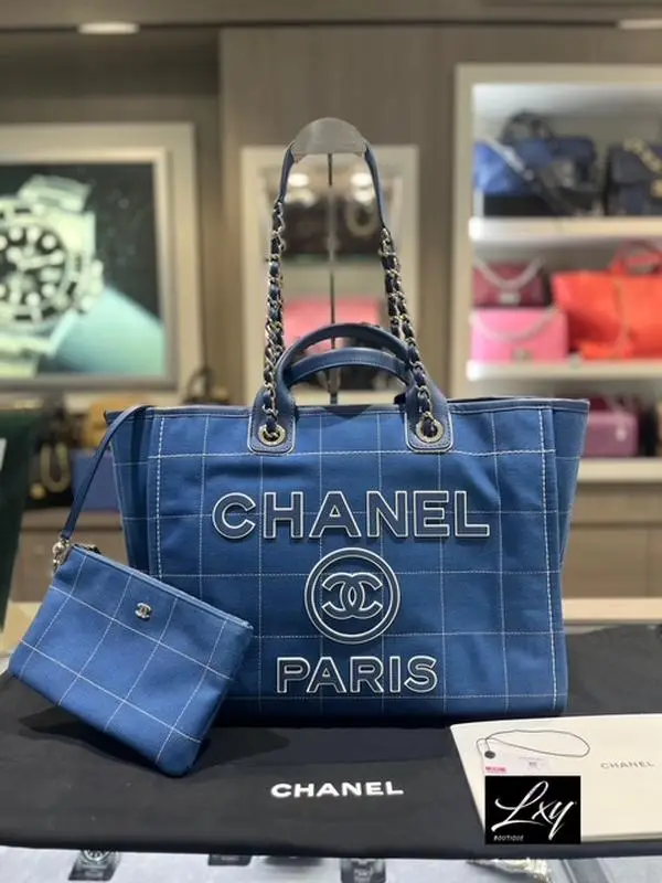 Pre-owned CHANEL 100% canvas plain tote bags Deauville NM Tote Square Stitched Canvas