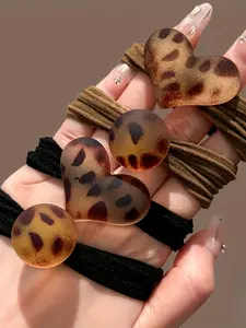 4 pieces of retro style heart-shaped headband for women in autumn and winter, with a high-end feel and high elasticity, durable rubber band, hair tie, headband, and hair accessories