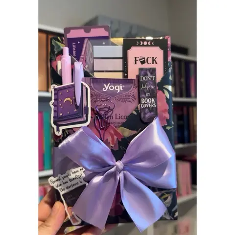 Blind Date With a Book