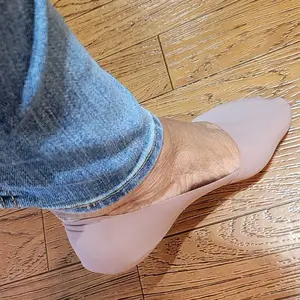 10 Pairs of Women's Invisible Socks - Comfortable, Breathable Polyester Short Socks with Sponge Bottom for Enhanced Grip and Stability, Smooth Knitted Fabric, Perfect for Casual Wear Womenswear Basic