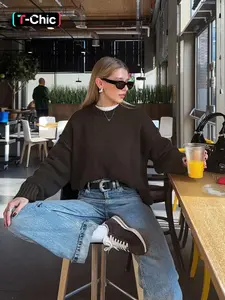 Women's Casual Loose-Fit, Round Neck Ribbed Knit Top, Lightweight Knit Sweater, Fall & Winter Fashion, Comfortable and Versatile Pullover