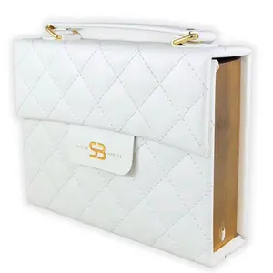 Santa Biblia Biblia Cartera Color Blanco Quilted Design with Gold Accents and Secure Closure