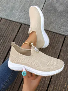 Women's Slip On Walking Shoes, Breathable Knit Mesh Casual Sneakers, Lightweight Comfortable Non Slip Athletic Shoes for Daily Commute, Outdoor Walking, Elderly & Mom Footwear