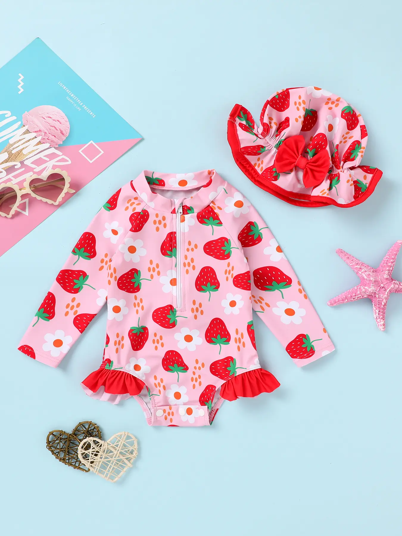 Toddler Girls 1-Piece Print Swimwear Set, Polyester Knit Long-Sleeved Built-In Sunblock Swimsuit with Hat, Cute Sweet Strawberry Ruffle Beach Outfit with Zipper