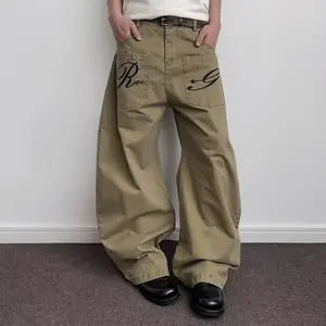 Men's Vintage Letter Embroidery Curved Blade Design Loose Wide Leg Cargo Pants Khaki Street Style Casual Jeans
