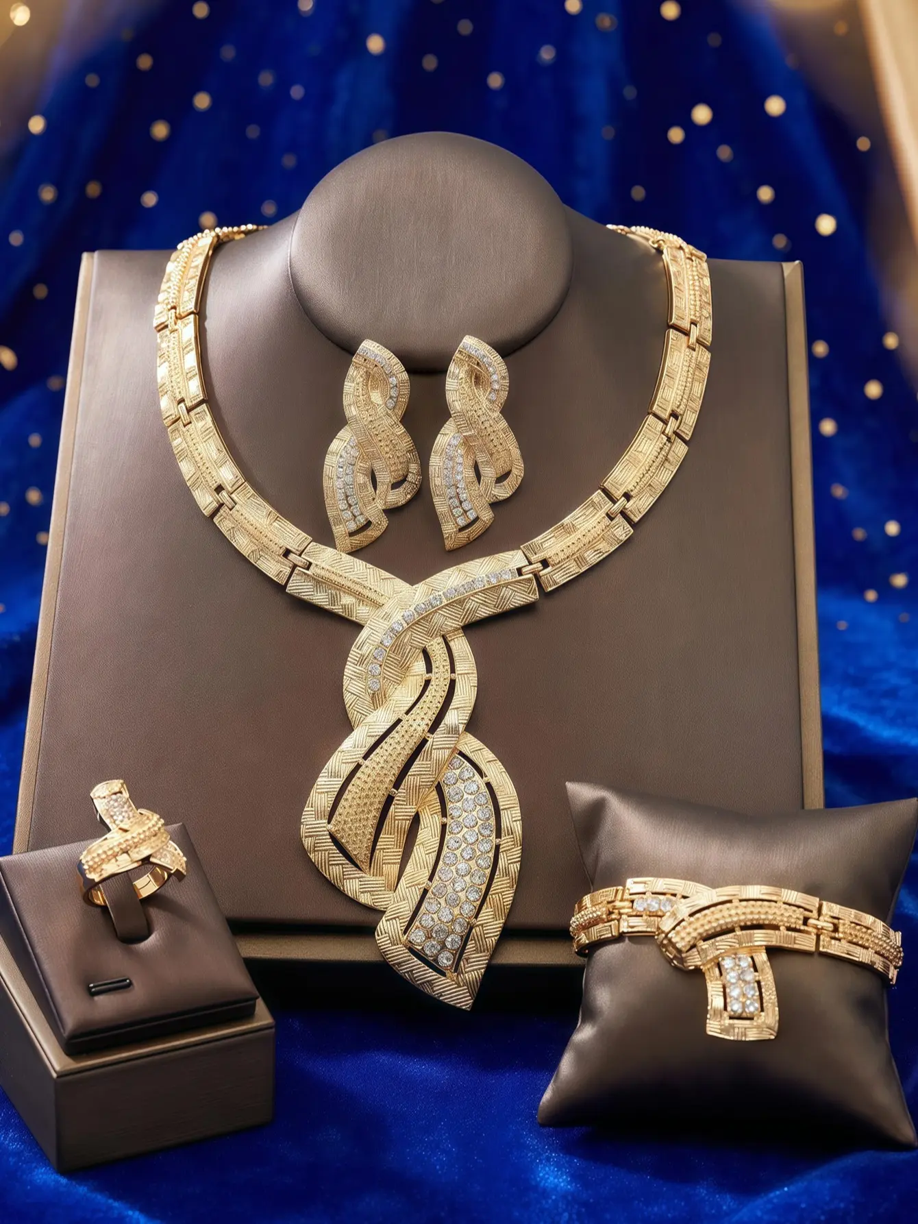 LQ Viral 4-Piece Gold Jewelry Set necklace  y2k accessories   freak gifts for her  non tarnish jewelry Unapologetically Chunky 18K Gold Plated Accessories for Wedding Party confident Elevate Durable Twisted  y2k jewelry  regalo para el día del padre