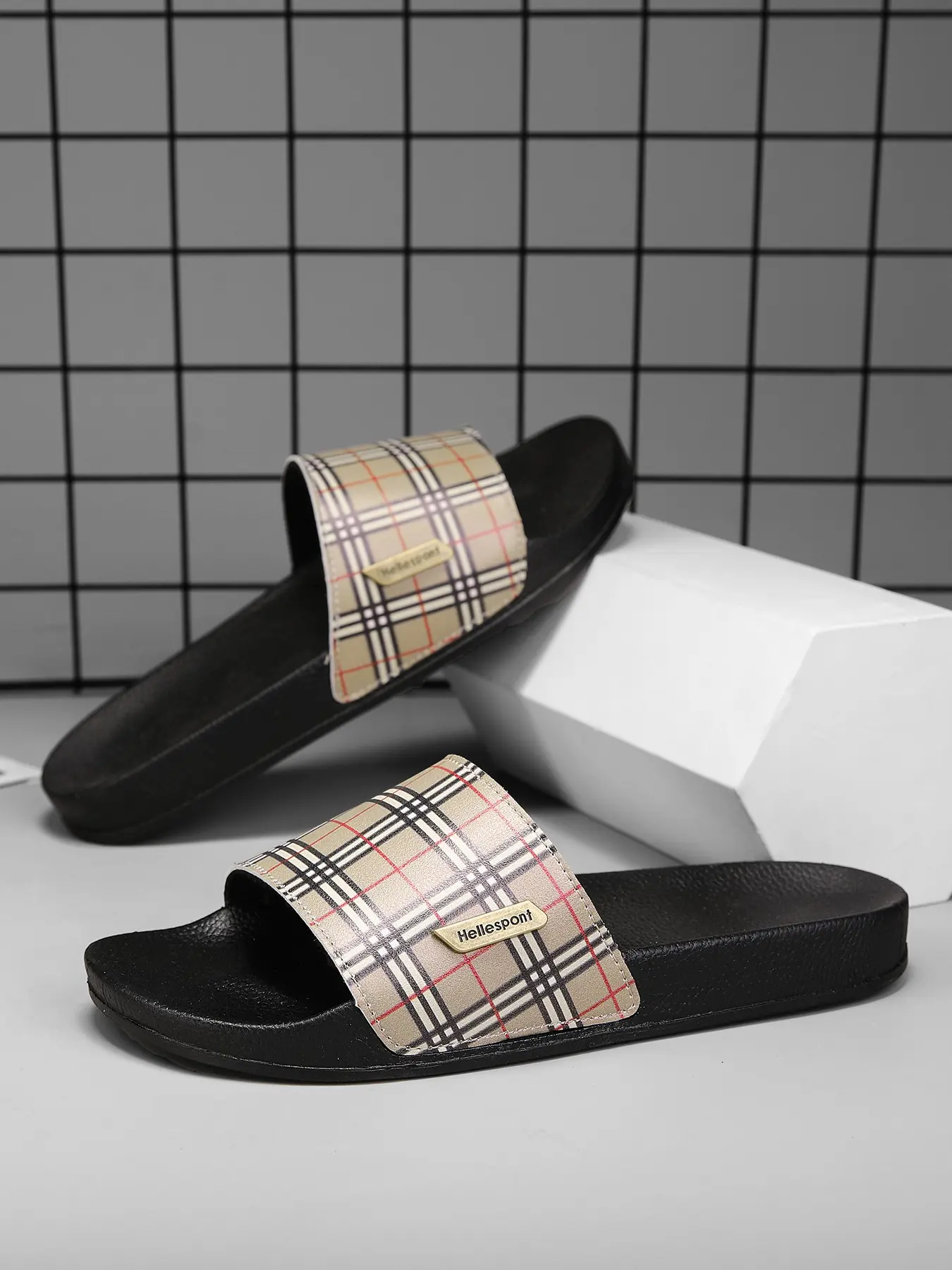 Men's Ultra-Light Breathable Slip-On Sandals, Thick Sole Open Toe Slippers, Casual Eva Indoor Shoes, Fashion Summer Anti-Slip Beach Sandals, Elegant Slippers, Lightweight Slipper, Non Slip Slippers