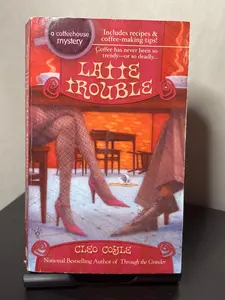 Latte Trouble by Cleo Coyle (Coffehouse Mystery #3) | Cozy Mystery