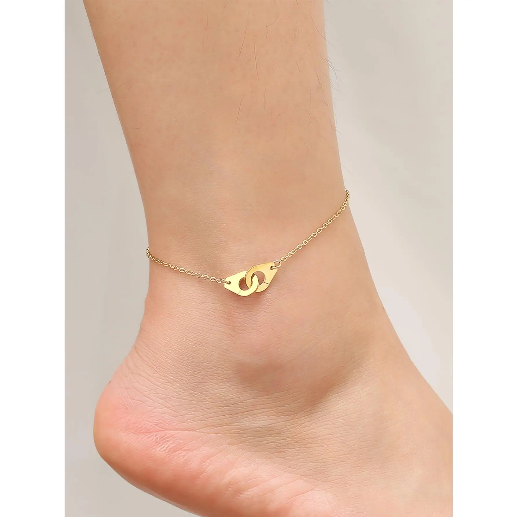 Women's Retro Stainless Steel Handcuff Anklet with Geometric Charm - Romance Style Chain Jewelry Anklets, Casual Unisex Ethnic Accessory for Beach Parties, March Occasions, Non-Customized