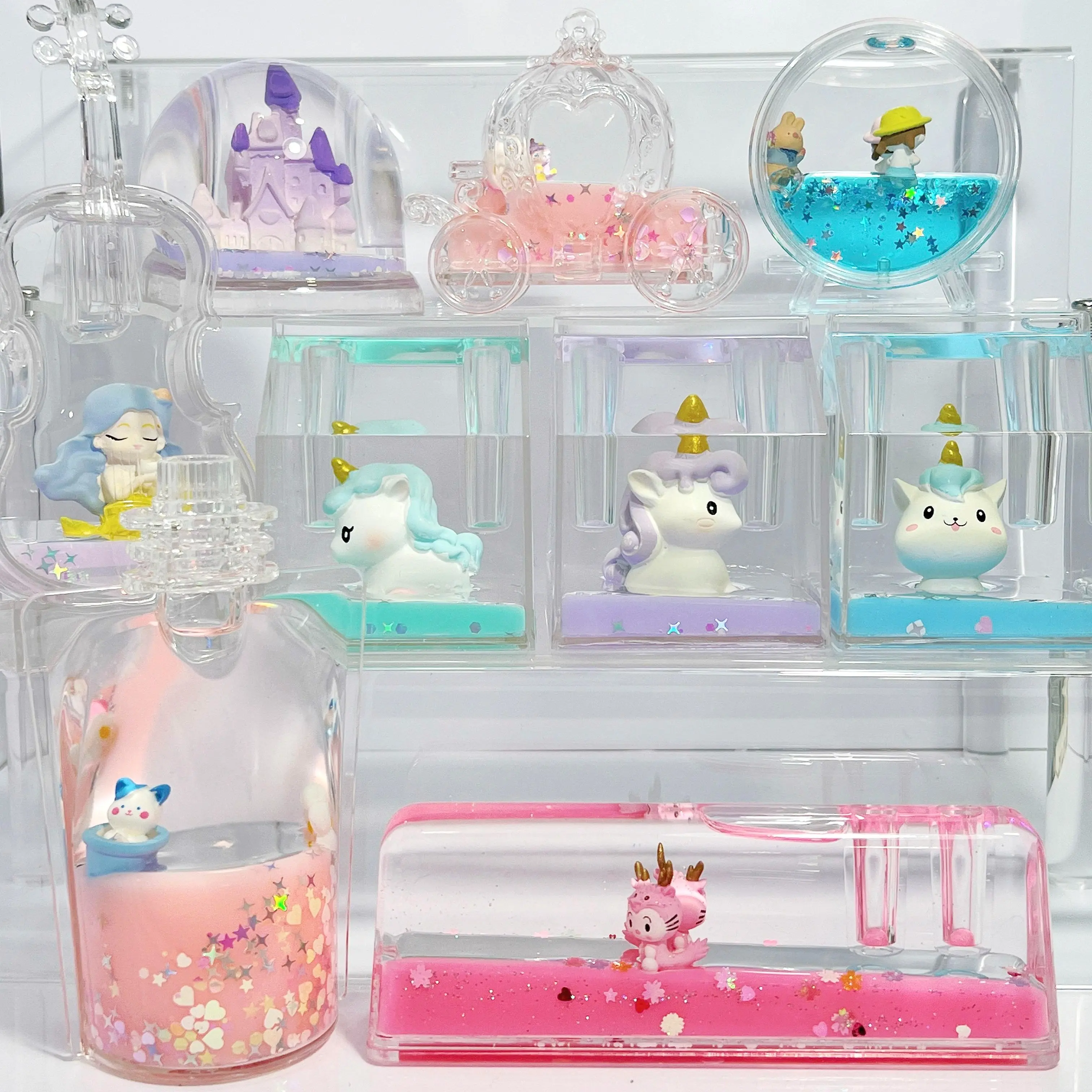 DIRECT PURCHASE - Cute Floating Liquid Pen Holder & Desk Decor Gift
