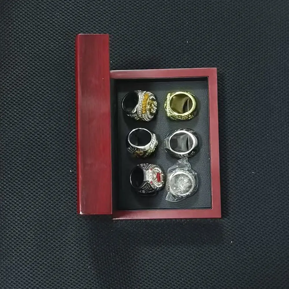KMS 6 RING AND BOX  Personalized rings, jewelry rings, competition gifts, gift boxes