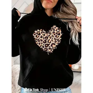 Casual Long Sleeve Hoodie with Leopard Cheetah Heart Print – Women's Vintage Graphic