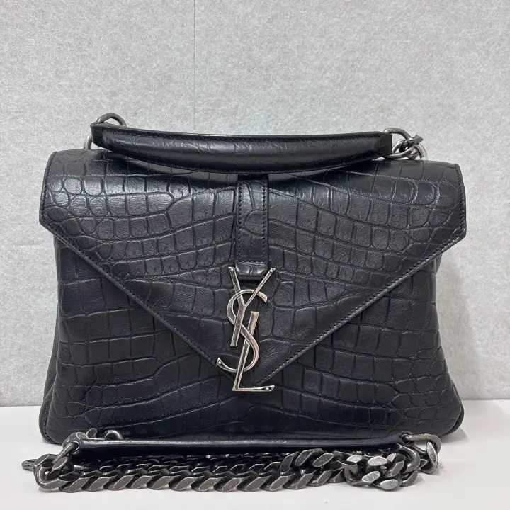 Pre-owned Yves Saint Laurent leather Crossbody Bags YSL Black Embossed Croc Sac de Jour 23194937