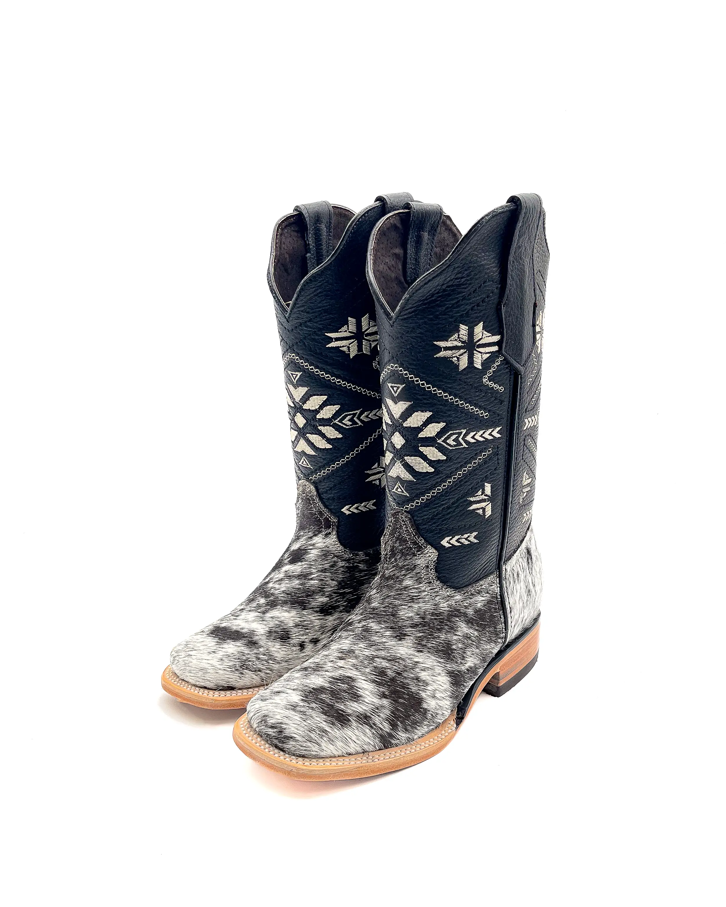 Women’s Cowhide Black Cowboy Boot Women’s Cowhide Black Cowboy Boot