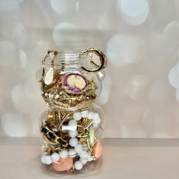 Mystery Jewelry Jar 17-oz Surprise Bear Collection - Gold Glam