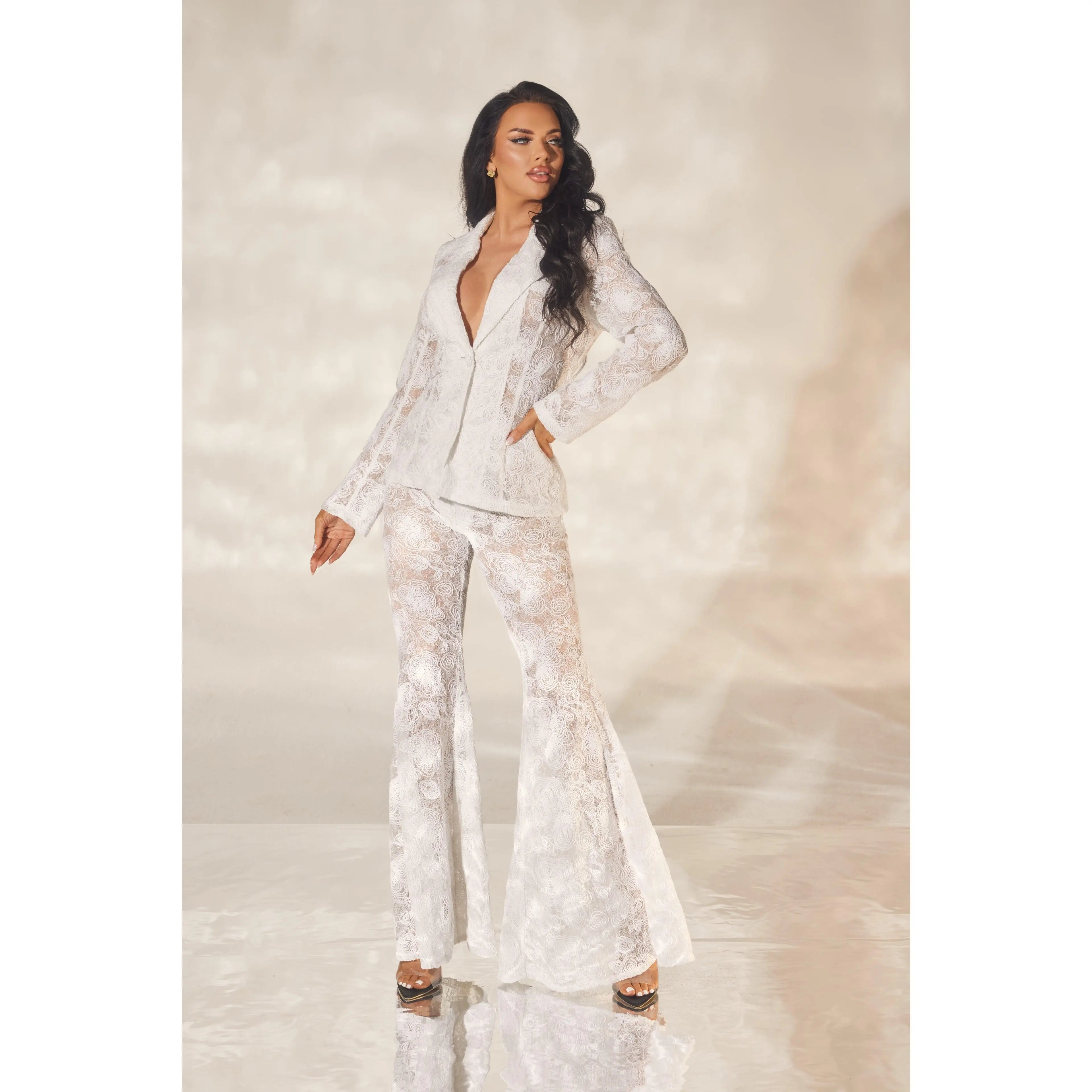 Women's 2-Piece Exclusive Crocheted Spring Suit - Zipper-Accented Blazer, Lace-Detailed Spandex Flare Pants for Everyday Wear
