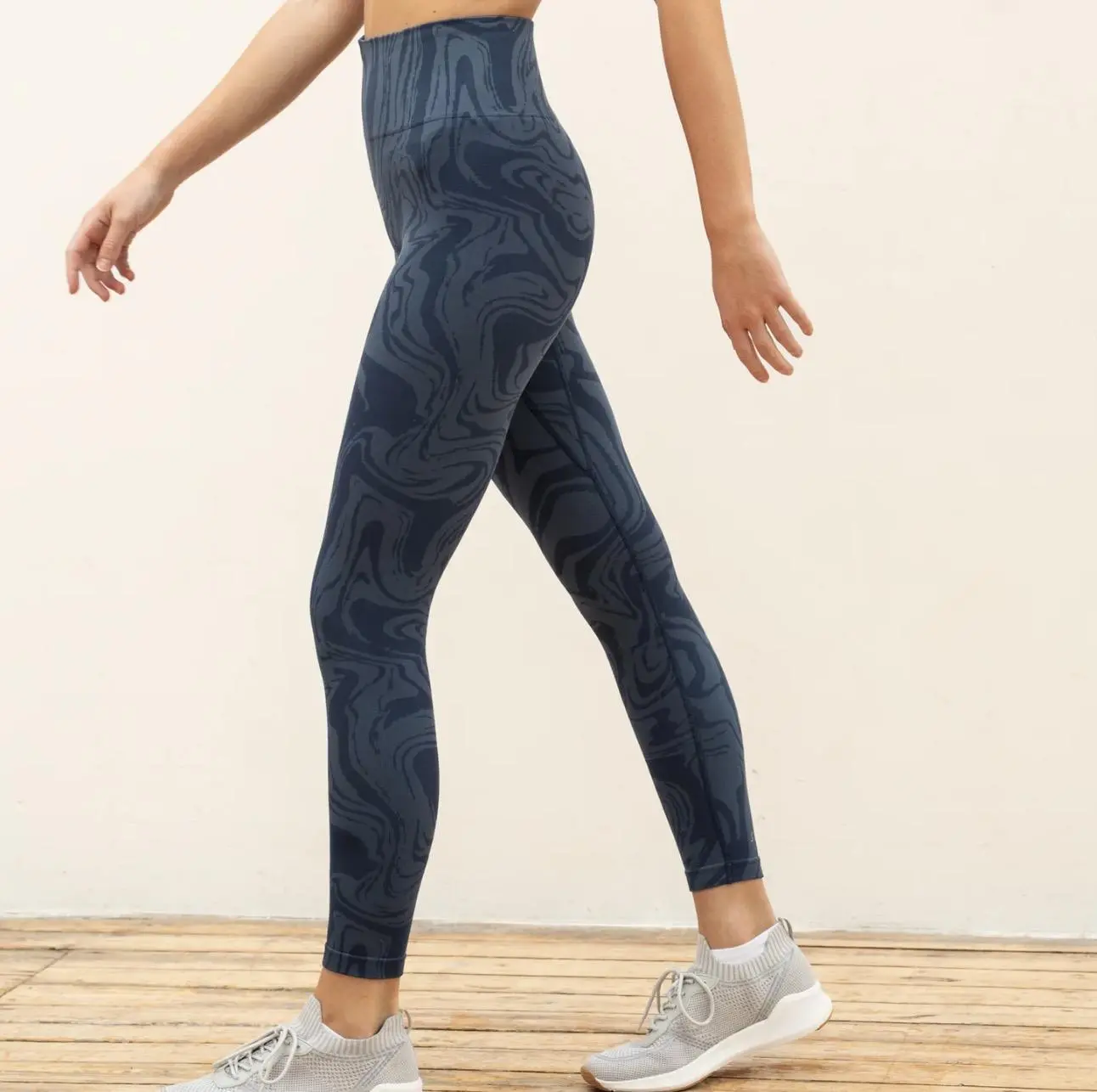 [JIL16-04] OCEAN SWIRL LEGGINGS, Full Length Marble Jacquard Leggings, 2025 Womenswear Bottom Gym Exercise Soft Seamless