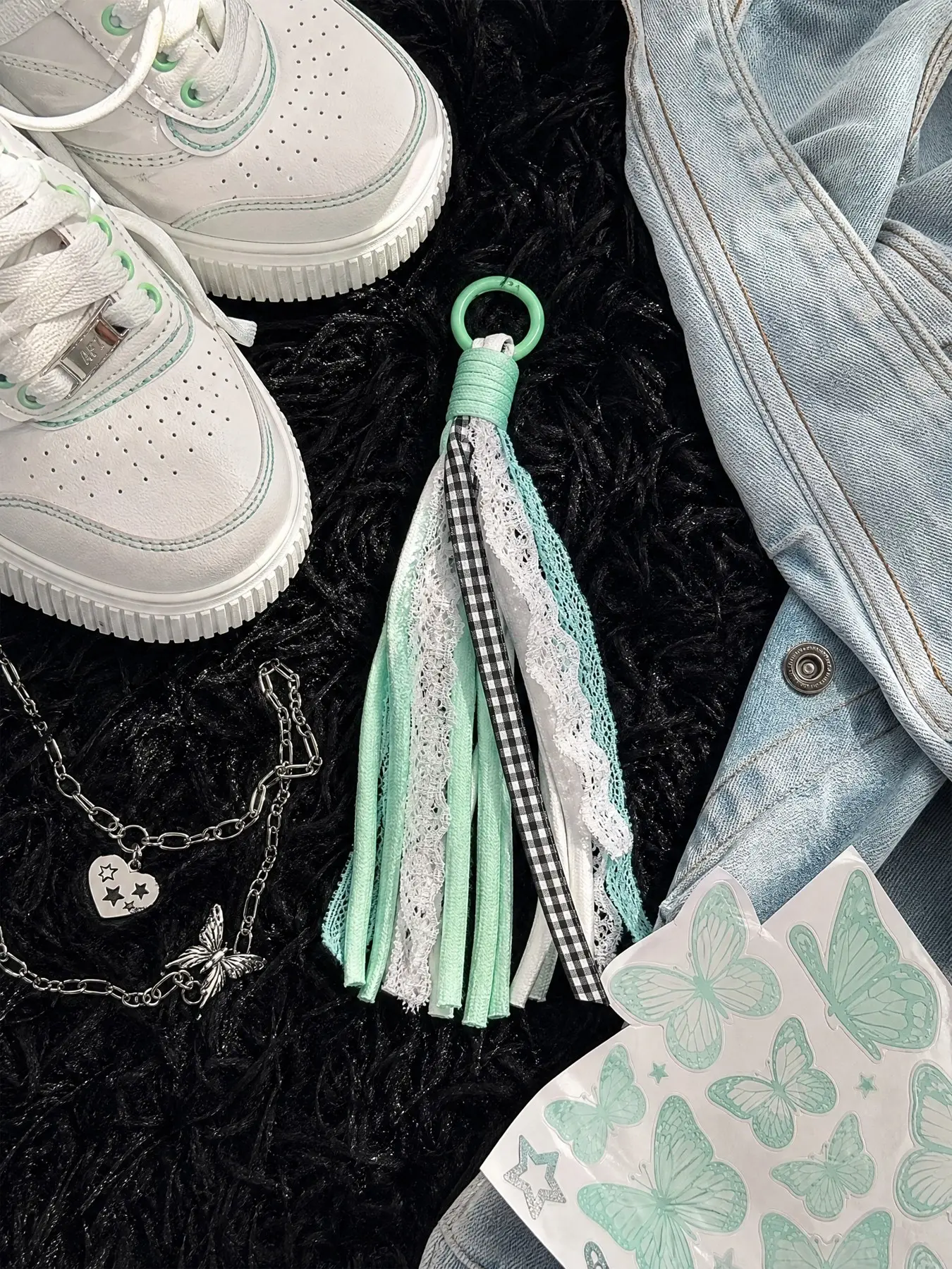 Trendy Versatile Lace Ribbon Rope DIY Baby Pendant, 8 Colors Available, Cute Rainbow Fabric Bag Charm, Retro Lace Fringe Keychain, Cute Keychain Accessory