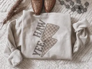 Yee Haw Western Sweatshirt, Yee Haw Crewneck, Cowgirl Sweatshirt, Cowgirl Crewneck, Rodeo Sweatshirt, Cowboy Hoodie