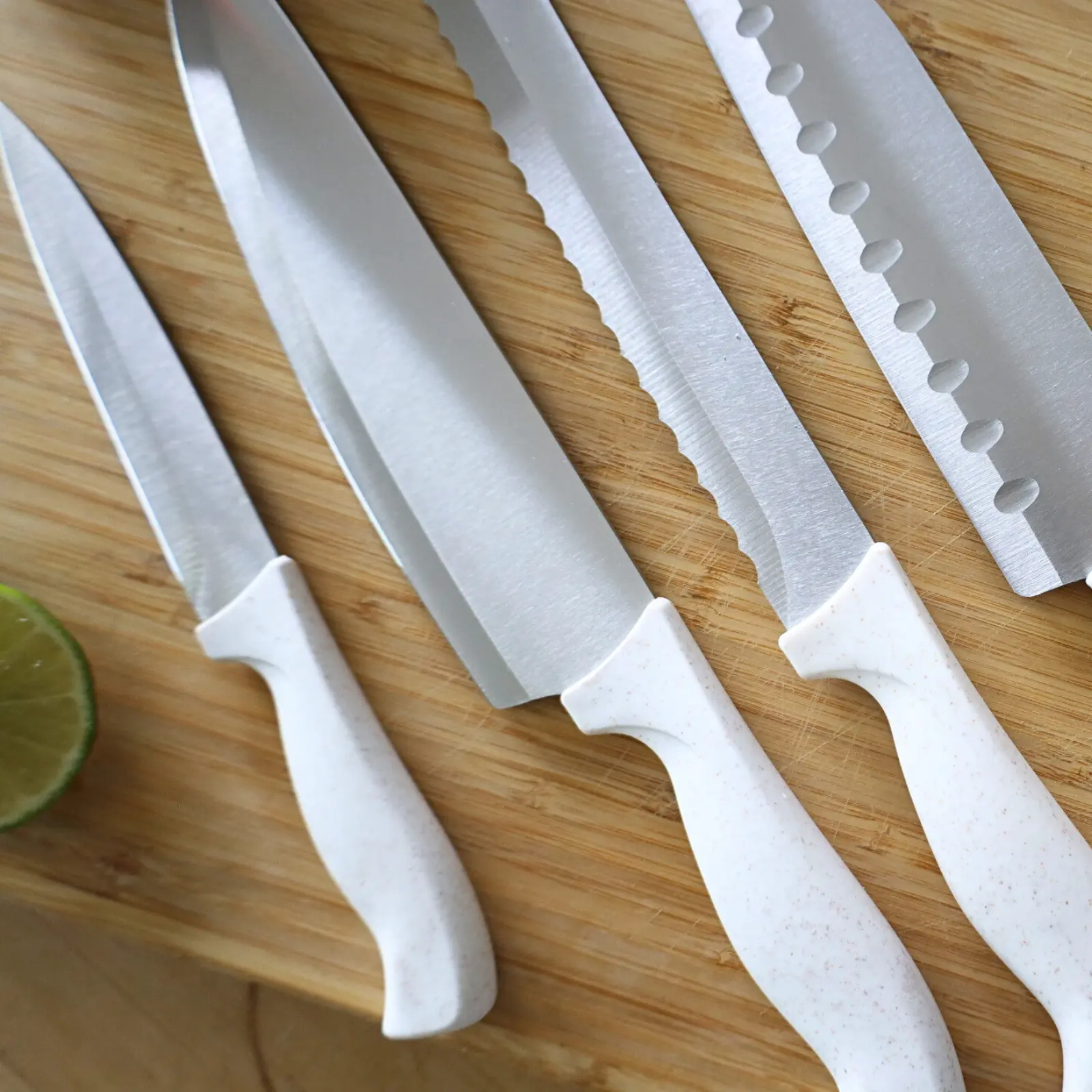 Beille Stainless Steel & Wheat Fiber Kitchen Knives Set - Utility, Paring, Santoku, Chef, and Bread Knives
