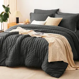 Queen Seersucker Comforter with Emerald Green a Bag 7-Sets with Comforter, Pillow Sham, Flat Sheet, Sheet, Pillowcase
