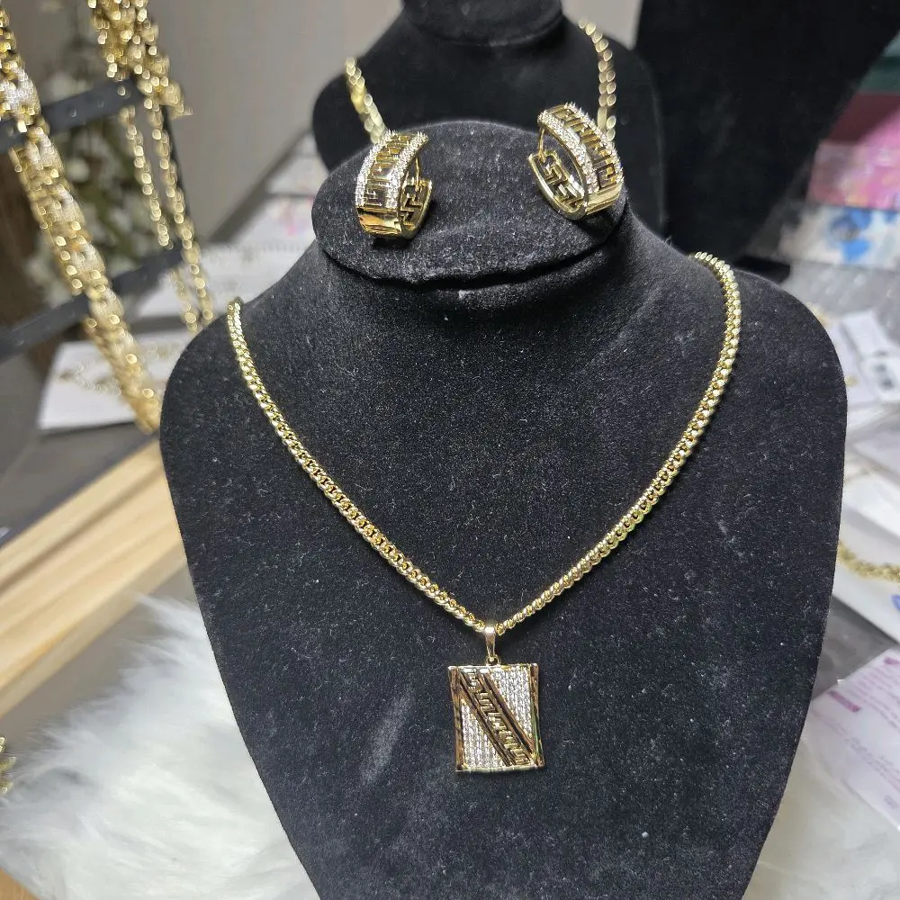 set cadena y aritos oro laminado 14k