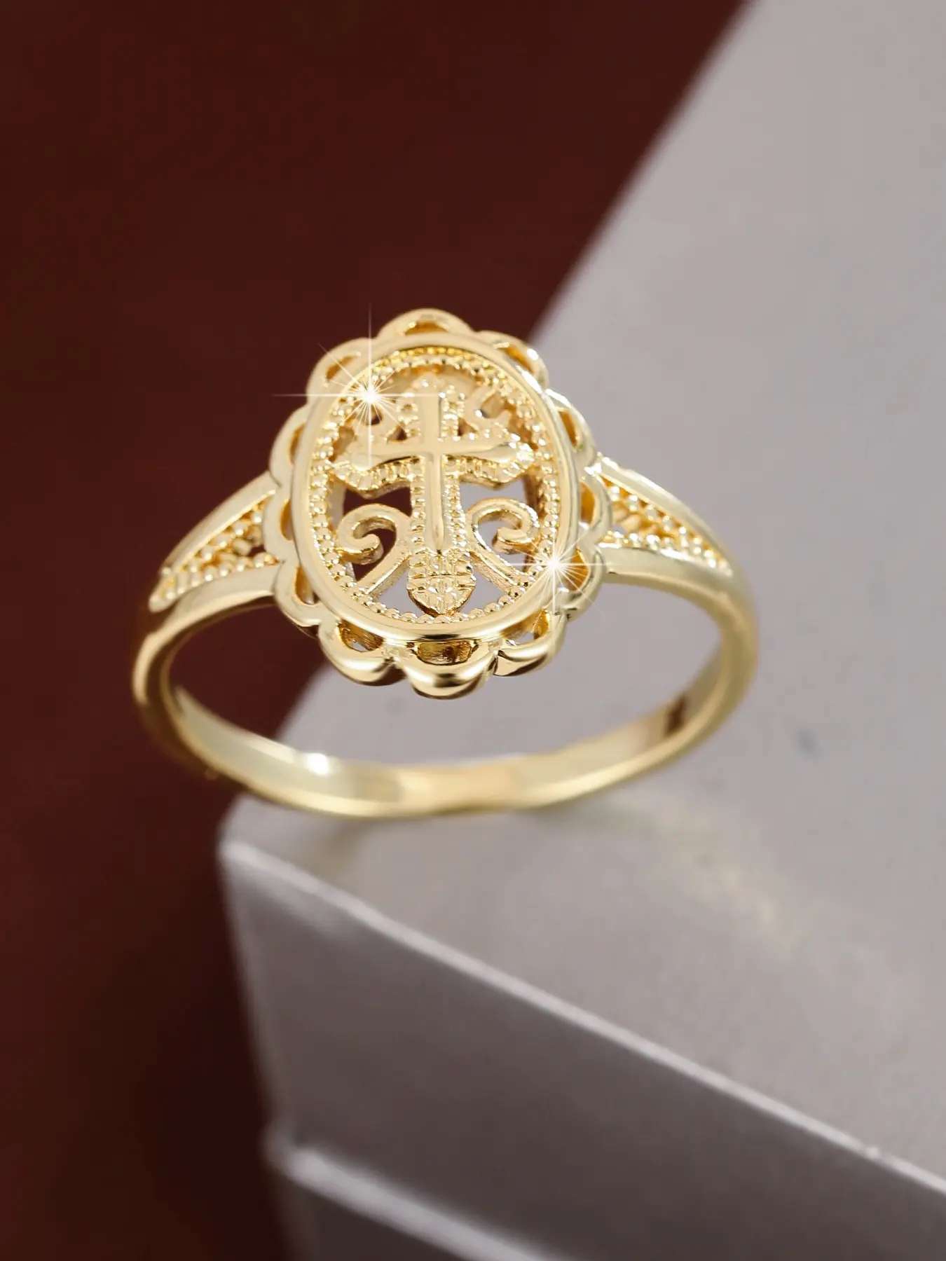 Women's Geometric Design Ring, Elegant Copper Material, All-Season Accessory, Simple Floral Pattern, Perfect Gift for Her, elegant everyday ring, Statement Rings, Beautiful Rings