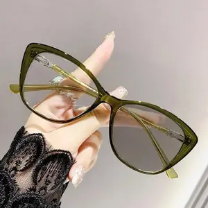 Luxury Photochromic Myopia Glasses for Women Cat Eye Sunglasses Fashion Color Changing Near Sight Eyewear with Prescription