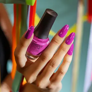 Morgan Taylor Tahiti Hottie - Purple Neon Creme, Professional Lacquer, Vibrant, Chip-Resistant, Fast-Drying, Long-Lasting, High-Shine, Perfect for Manicures & Pedicure, 15mL.