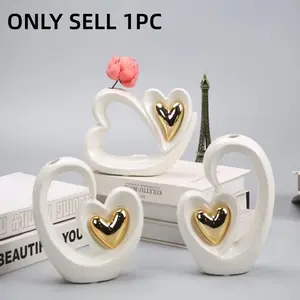 European Ceramic Craft Ornaments, Heart-Shaped Vase for Home Decor, Home Decorative Vase, Elegant Design, Suitable for Various Environments, Holiday Gift, No Flowers Included