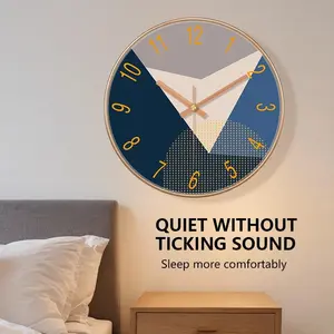 Modern Minimalist Wall Clock Living Room Household Kitchen Hanging Clock Fashion Luxury Creative Wall Mounted Silent Clock