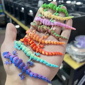 Vibrant Colors 3D Printed Articulated Gecko, Colorful Animal Model, Perfect for Party Gifts & Decor, Decorative Sculptures, Unique Design, Ideal for Kids' Room