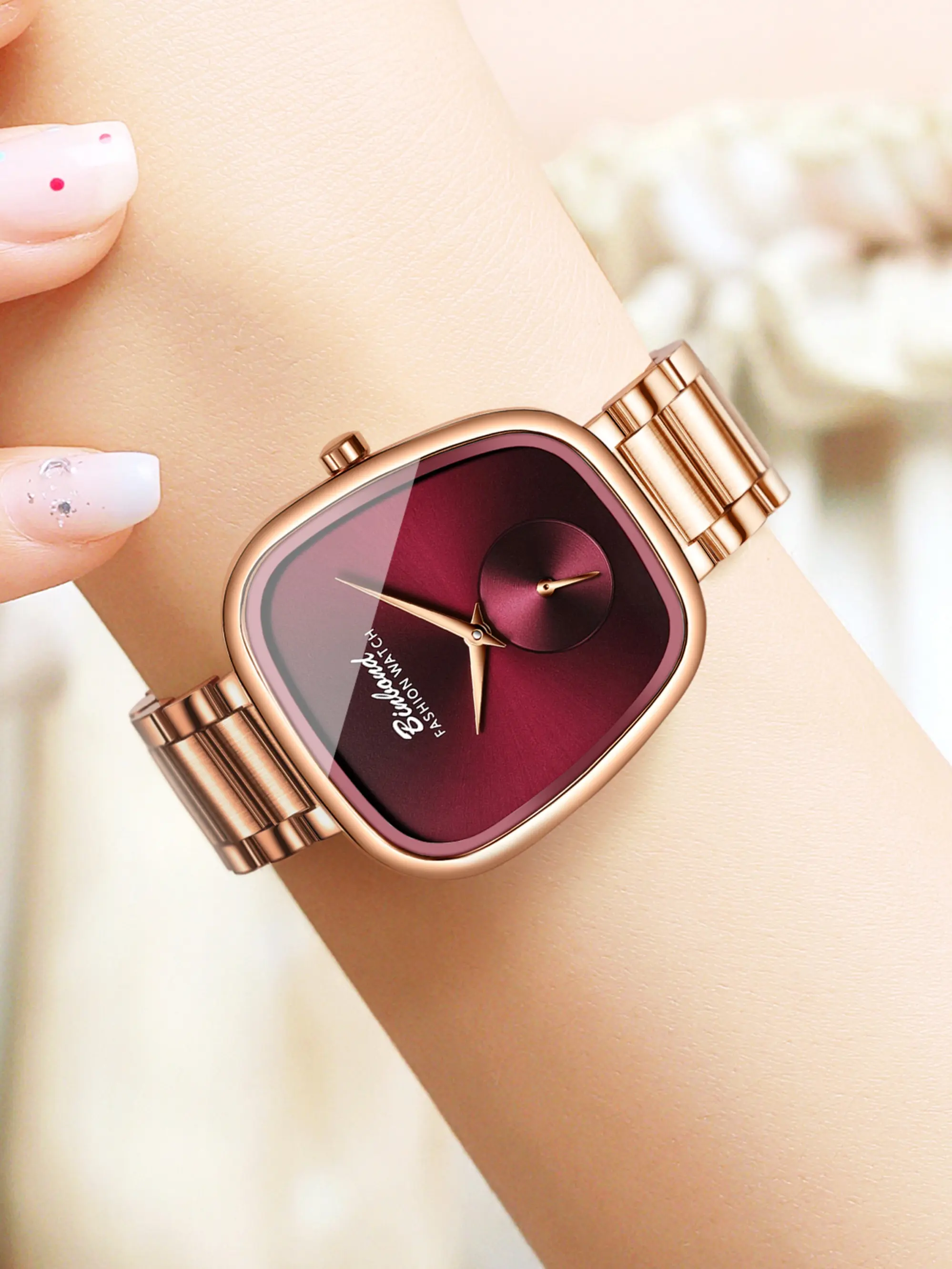 Women's Luxury Waterproof Quartz Watch, Fashionable Trendy Design, Stylish Wristwatch for Students, Elegant Ladies' Timepiece