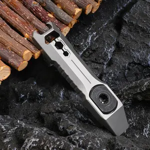 Titanium alloy pry bar, mini multifunctional pry bar, EDC dual ratchet wrench pry bar, equipped with gear wrench.