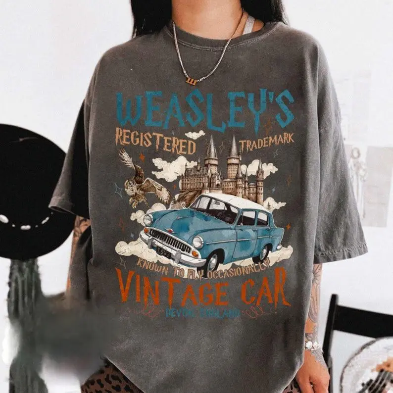 Women's Soft Cotton Round Neck Crew T-Shirt - Vintage Cute Weasley Flying Car Top, Bookish Universal Fan Casual Apparel, Short Sleeves, Machine Washable, All-Season Wear, Tshirt, Classic Crew