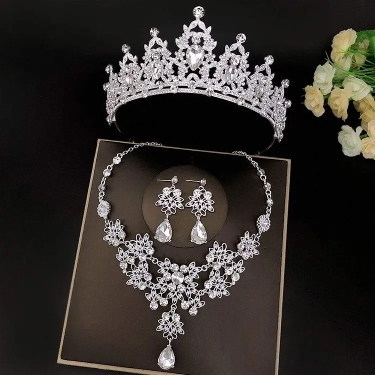 3pcs tiara sets gorgeous wedding bridal /prom / birthday party / rhinestone crystals necklace set