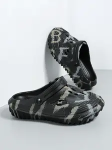 4 Colors+Men's Camouflage Clogs - EVA Upper+EVA Outsole+Size 39-45 Men's Range Suitable for Daily Streetwear+Home Leisure, Breathable & Comfortable+Anti-Slip & Wear-Resistant