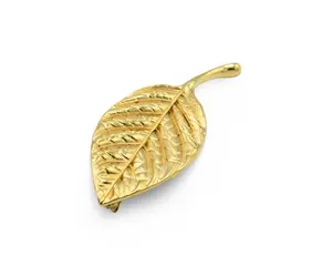 Leaf Pin