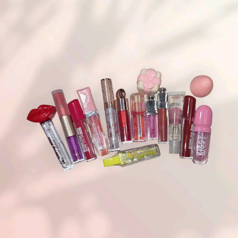 Lipstick -Lip Gloss Lip Tint Lip Oil Lip Balm 15 Mixed Lippie Bundle Variety of Shades Finishes Makeup Cosmetic Glossy Shimmer Matte Finish Holiday Flirty Set Unique clear