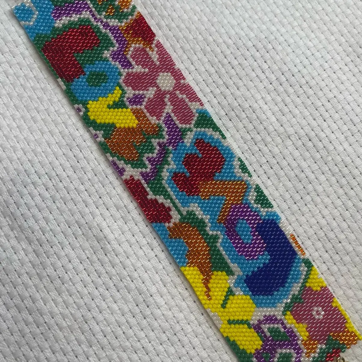 “Love” peyote seed bead bracelet