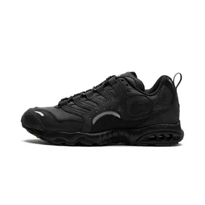 Nike Air Terra Humara SP "Triple Black" FQ9084 001