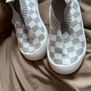 Baby Shoes Toddler Sneakers Boys Girls Toddler Walking Shoes Infant Loafers Lightweight Cozy Baby Slippers for 6 9 12 18 24 36 months Footwear for Little Kids Prewalker Outdoor Indoor Adorable Shoes for 0 1 2 3 yrs old